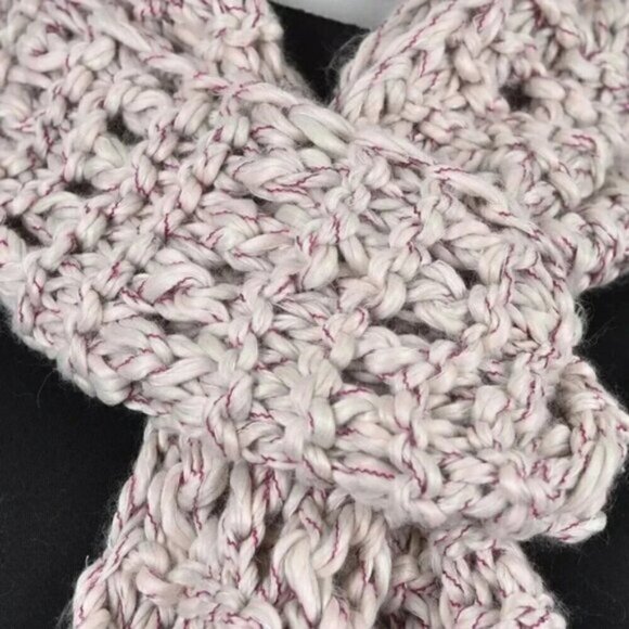 NWT American Eagle Handknit Scarf Loose Knit Pink Grey - Picture 5 of 7